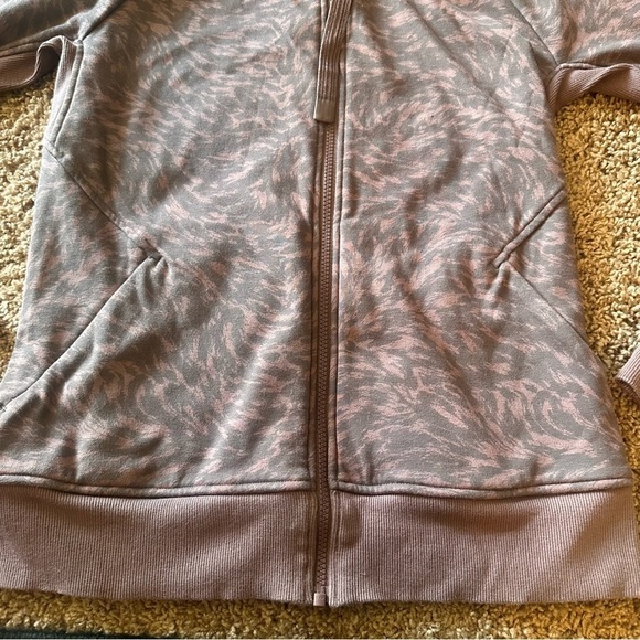 ATHLETA Triumph Printed Hoodie Smoked Almond Brown Purple {NN43} - Picture 8 of 12